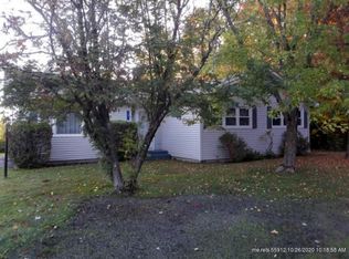 19 Birch St, Baileyville, ME 04694