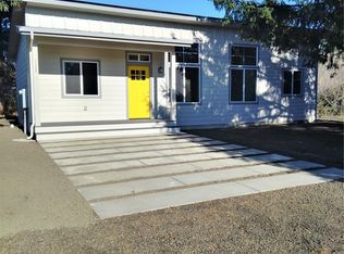 150 N Wynoochee Dr SW, Ocean Shores, WA 98569