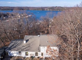 73 Hickory Grove Dr, Linn Creek, MO 65052