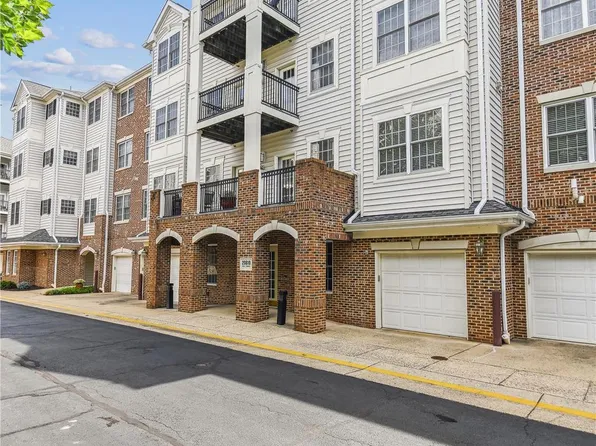 20810 Noble Ter Unit 316, Sterling, VA 20165