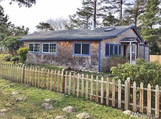 26407 North Pl, Ocean Park, WA 98640