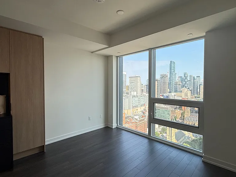 89 Church St #3904 — Photo 4