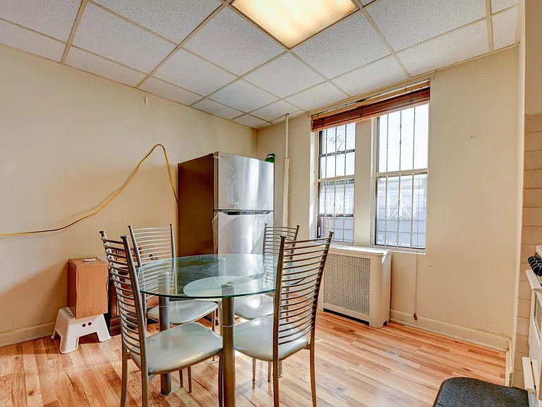 901 Grand Ave #2B — Photo 12