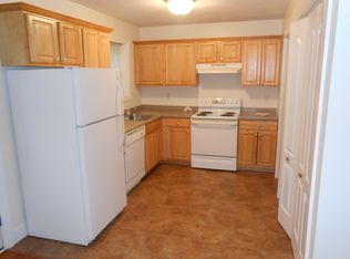 1004 Lewiston Gardens Rd, Clinton, NY 13323