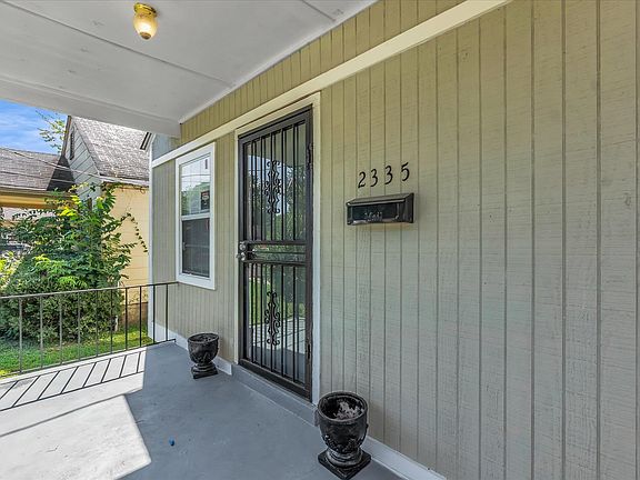 4th image of 2335 Hubbard Ave