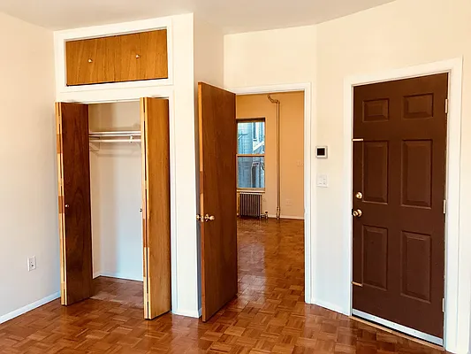 Rented by Signature Spaces NYC Corp | media 1