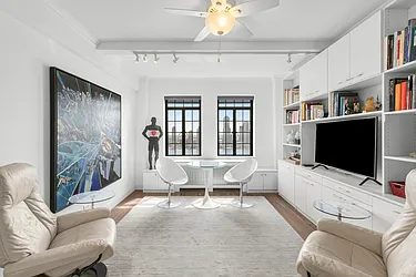 5 Tudor City Place