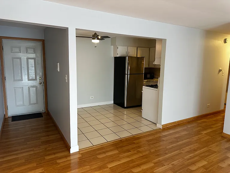 10408 Menard Ave #8 — Photo 5