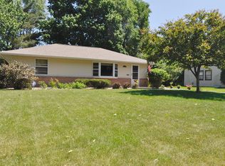 8213 Sheridan Ave S, Bloomington, MN 55431