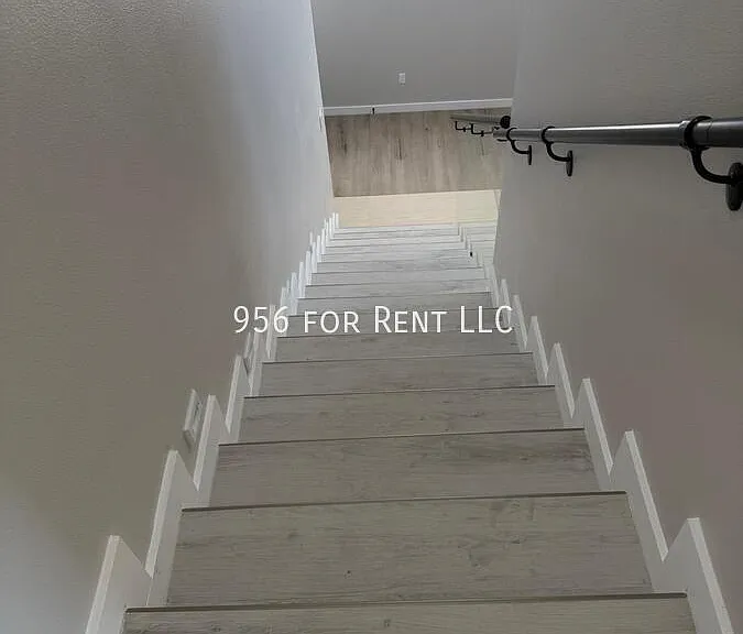 2202 Corales St #1 — Photo 8