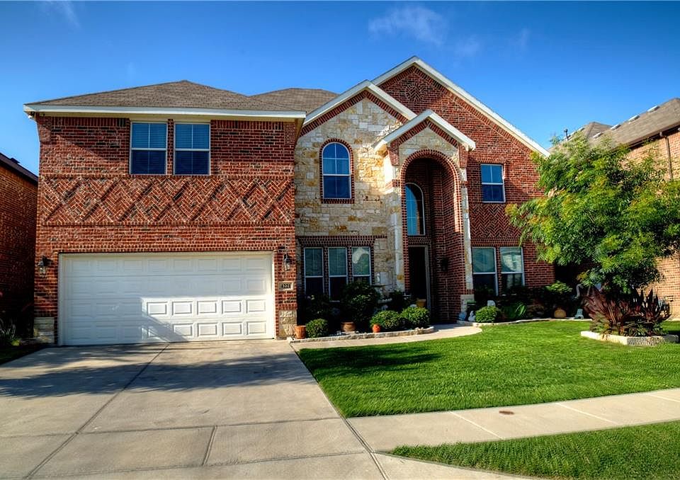 1st image of 4221 Leeds Dr