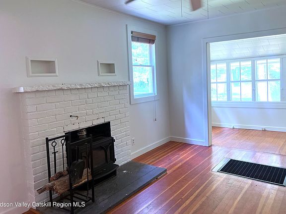 3rd image of 57 Ohayo Mount Rd