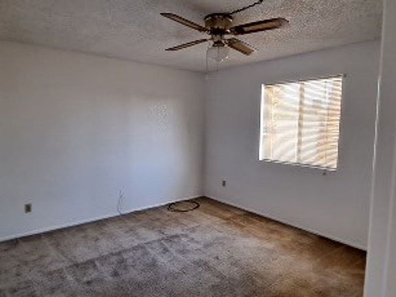 2nd image of 4601 E Voltaire Ave