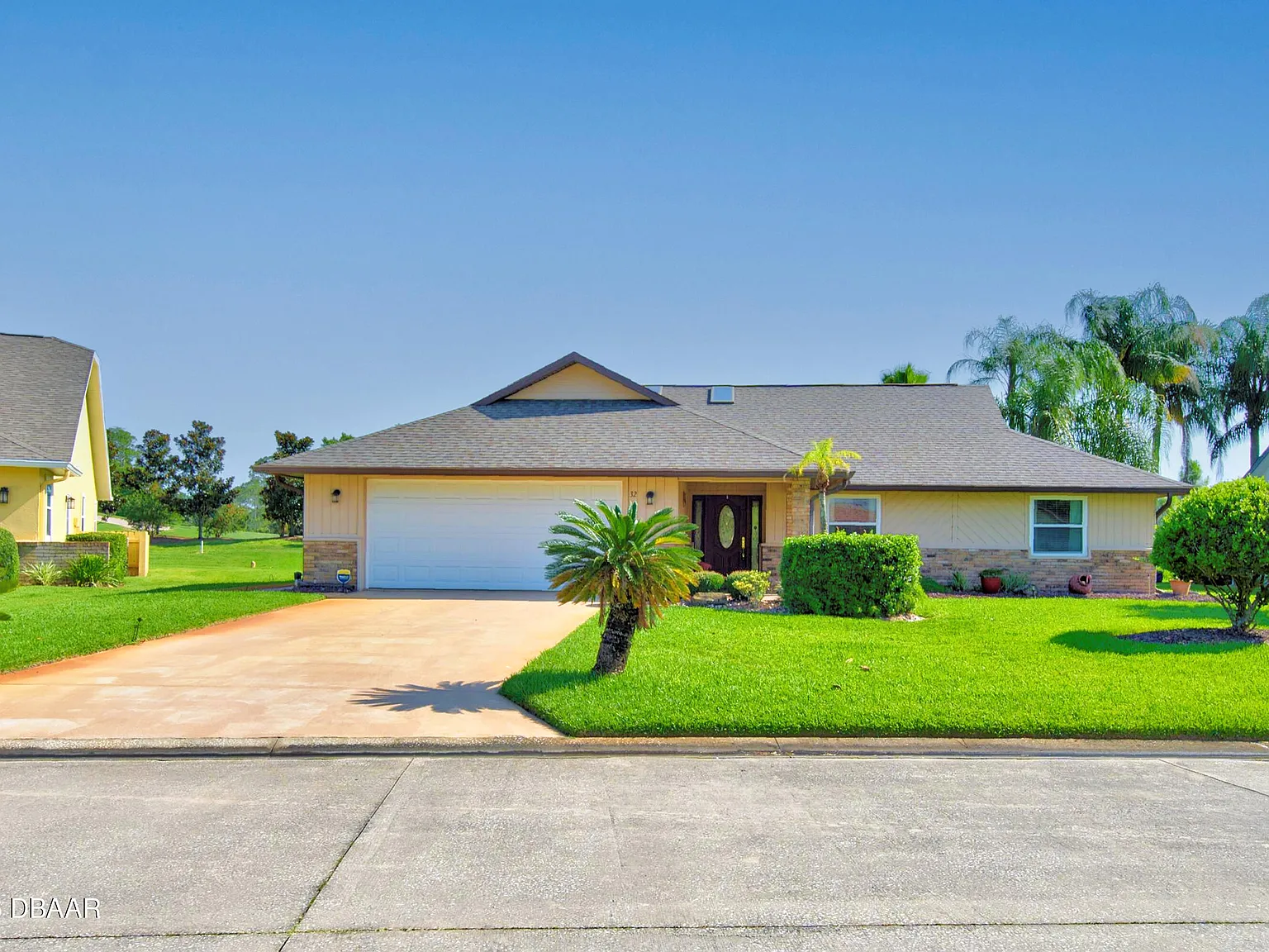 3 bed, 2.0 bath, 1971 sqft, $3,500 — Photo 2