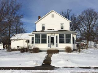 214 W 1st Ave, Garrett, IN 46738