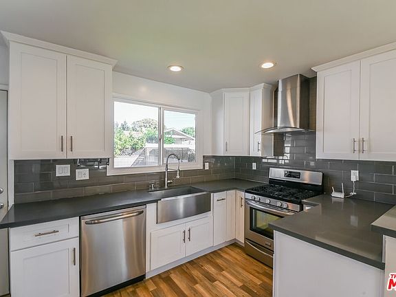 4th image of 6937 Seaborn St