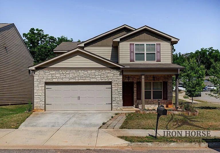 484 Park West Blvd — Photo 1