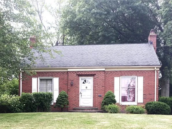 514 E Liberty St, Girard, OH 44420