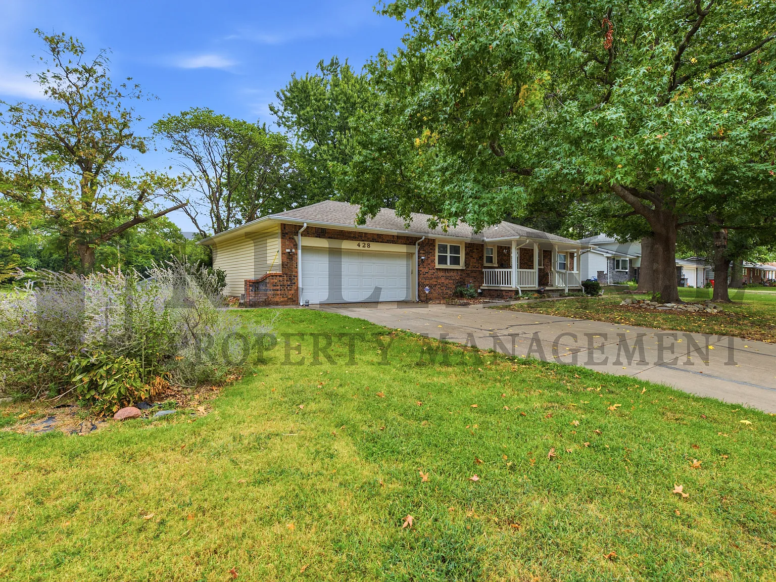 428 Peach Tree Lane - 1 — Photo 2
