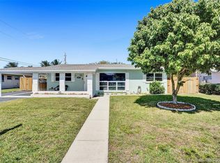 5021 SW 11th St, Plantation, FL 33317