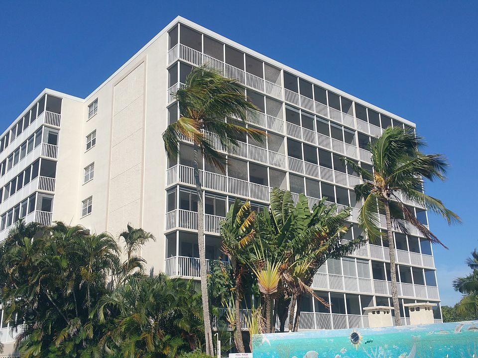 2nd image of 5 Bluebill Ave APT 709
