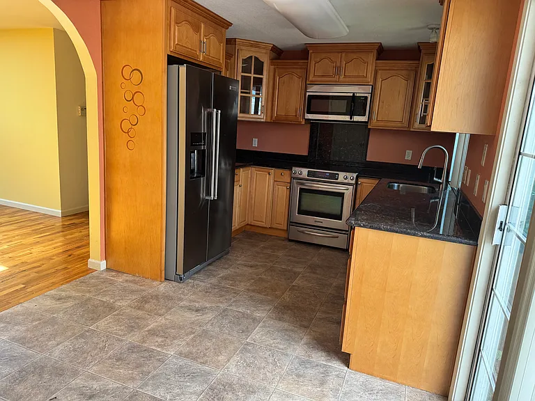 8068 NE 123rd St — Photo 8