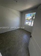NW 24th Pl — Photo 9