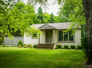 14 Sunninghill Rd, Southampton, NY 11968