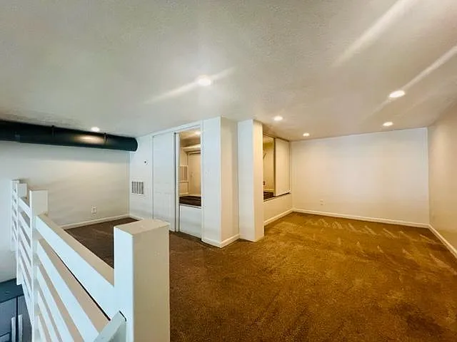 2518 E 85th St #1 — Photo 11