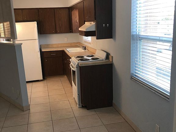 3rd image of 125 Avenida Messina APT 101