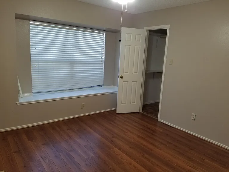 1411 Lincoln Dr — Photo 8