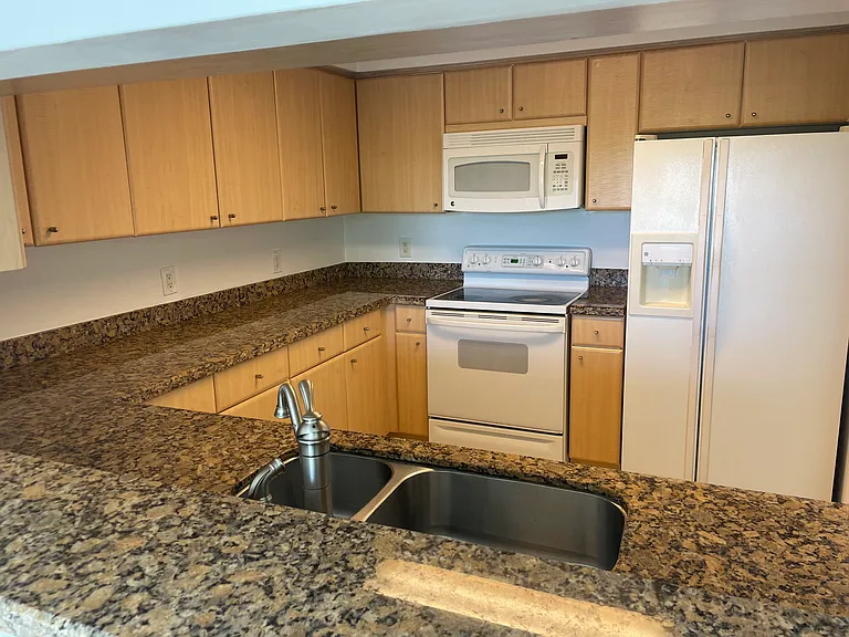 2475 Brickell Ave #709 — Photo 61