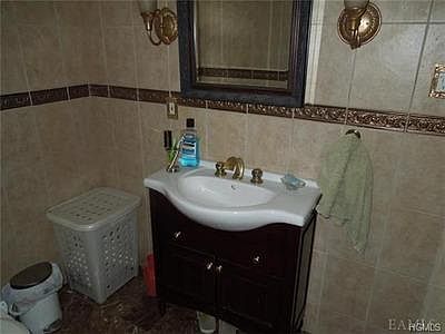 5th image of 170 Grandview Blvd