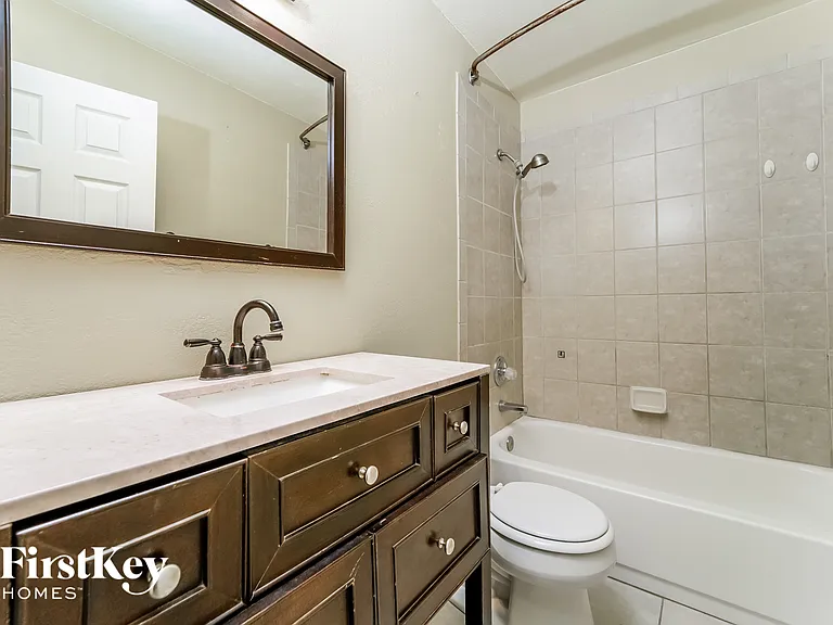 6718 N Positano Way — Photo 13