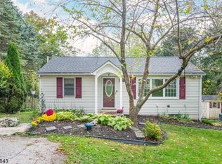 39 Alpine Rd, Wantage, NJ 07461