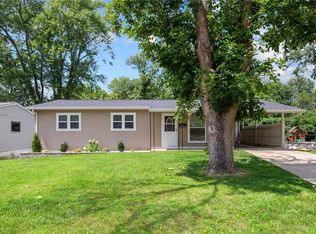 3273 Bristolhall Dr, Bridgeton, MO 63044