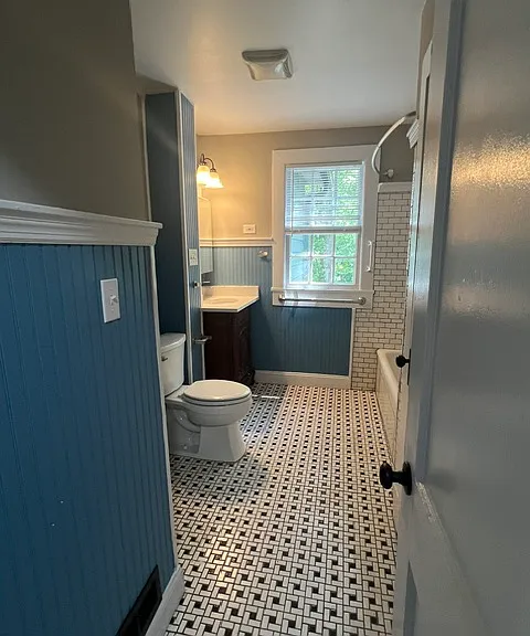 449 Northside Dr — Photo 8