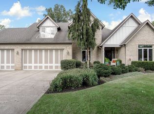 8816 Chateau Dr NW, Pickerington, OH 43147