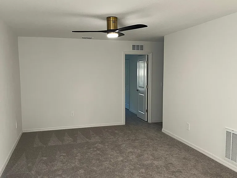 10042 Trumpet Honeysuckle Way — Photo 9