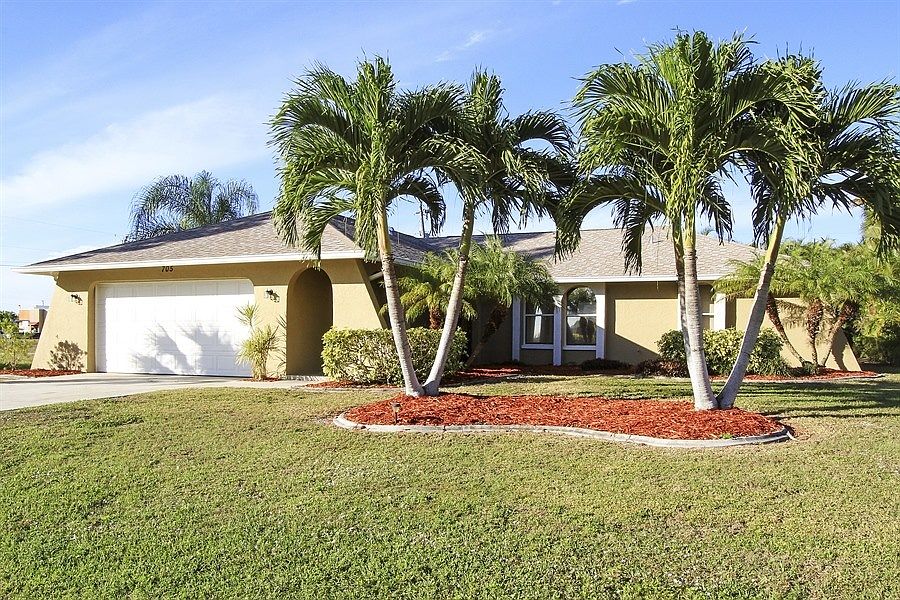 2nd image of 705 SW 26th St