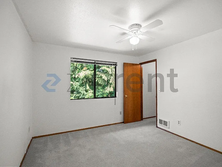 4996 NW Francis Dr — Photo 13