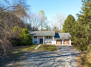 910 Courtland Manor Rd, Millersville, MD 21108