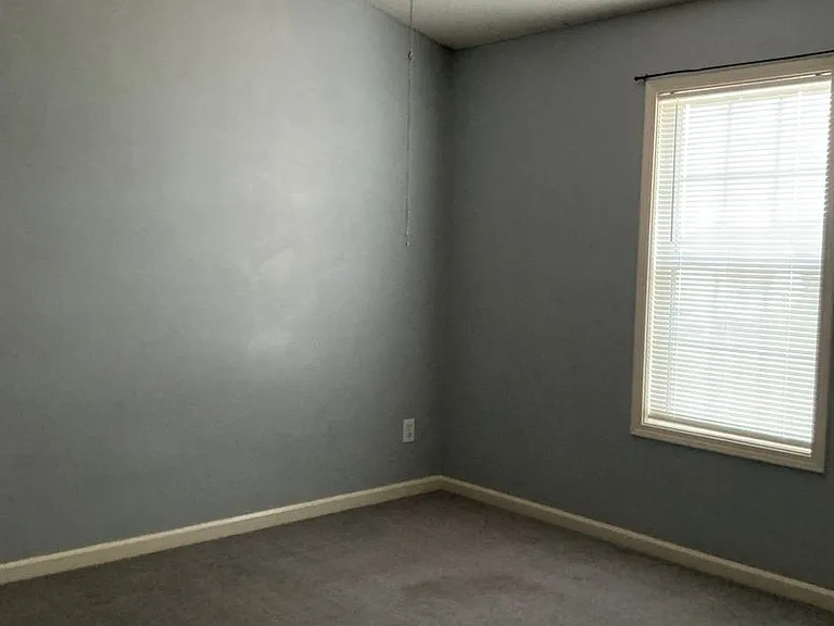 220 Jeremy Dr — Photo 22