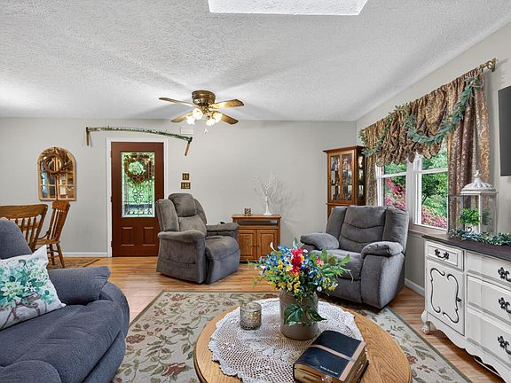 4th image of 189 Pera Rd