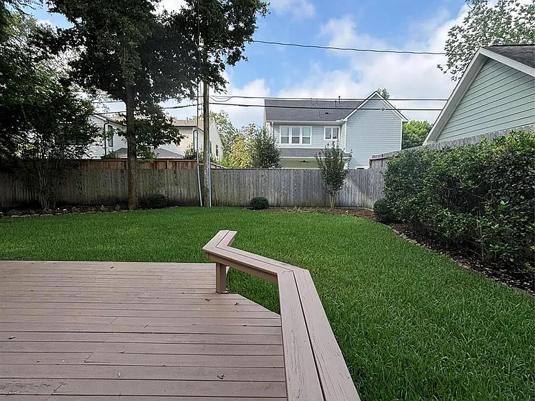 951 Lamonte Ln — Photo 27