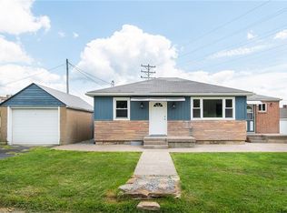 1102 Hilltop St, Clairton, PA 15025