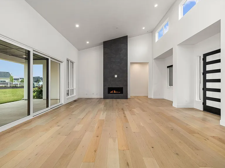 7786 W Diamond Lake Dr — Photo 25