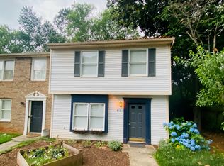 915 Regency Path Dr, Decatur, GA 30030