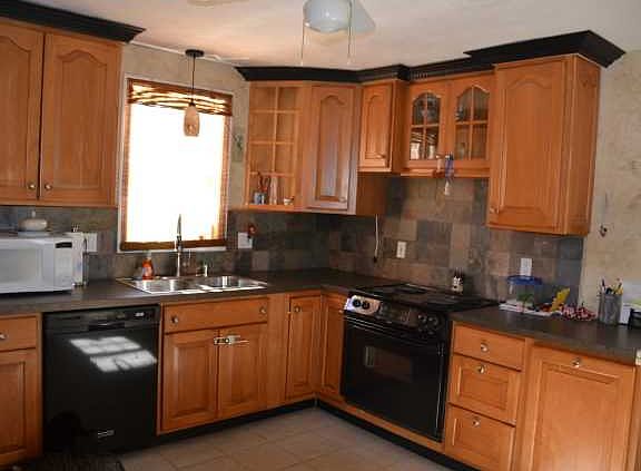 5th image of 21 Brookside Ave