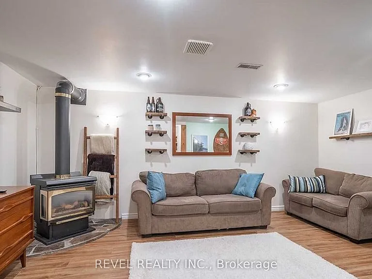 9 Balmoral Ct — Photo 10